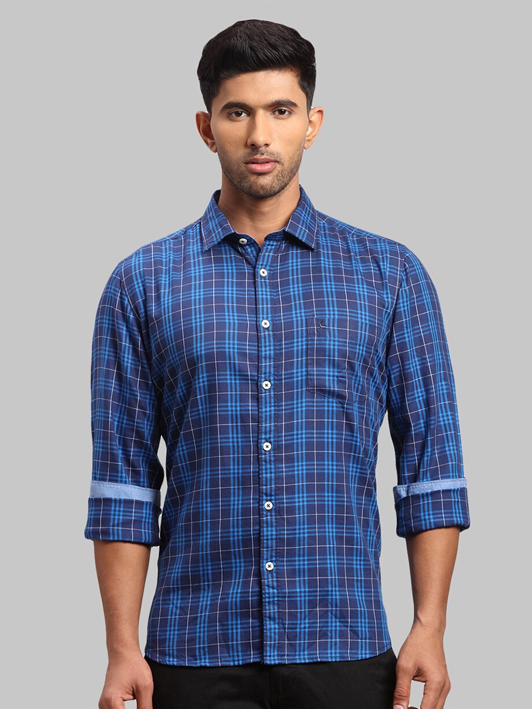 

Parx Men Slim Fit Checked Casual Shirt, Blue