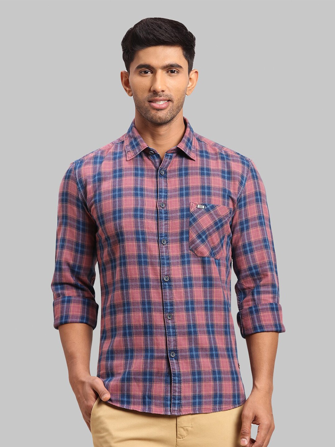 

Parx Men Slim Fit Checked Cotton Casual Shirt, Brown