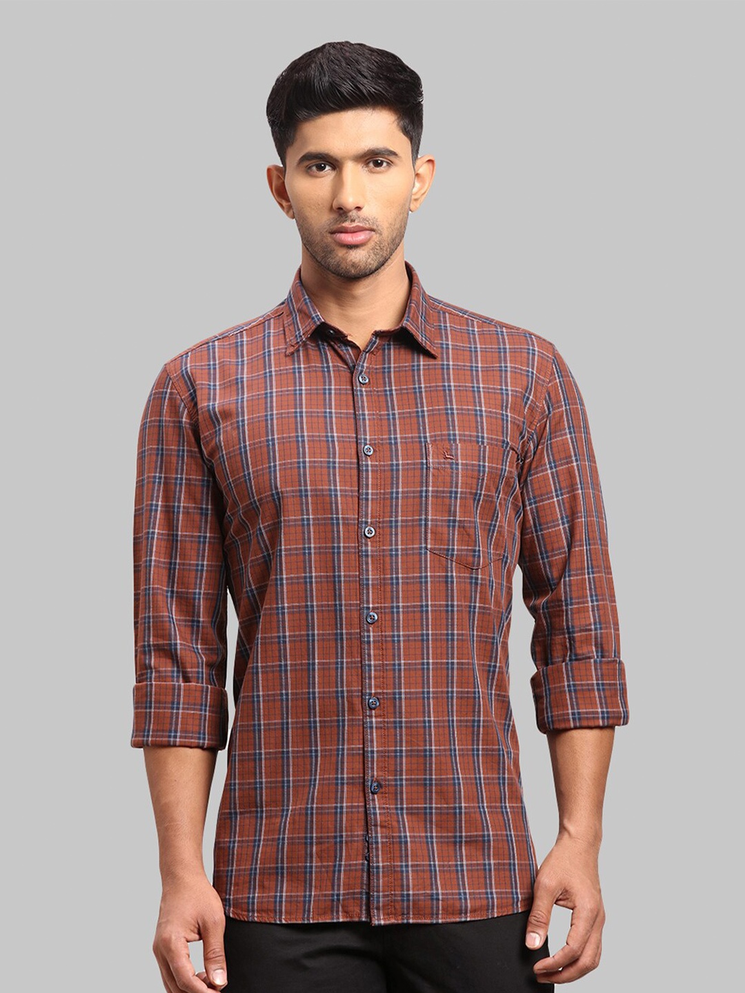 

Parx Men Slim Fit Checked Cotton Casual Shirt, Brown