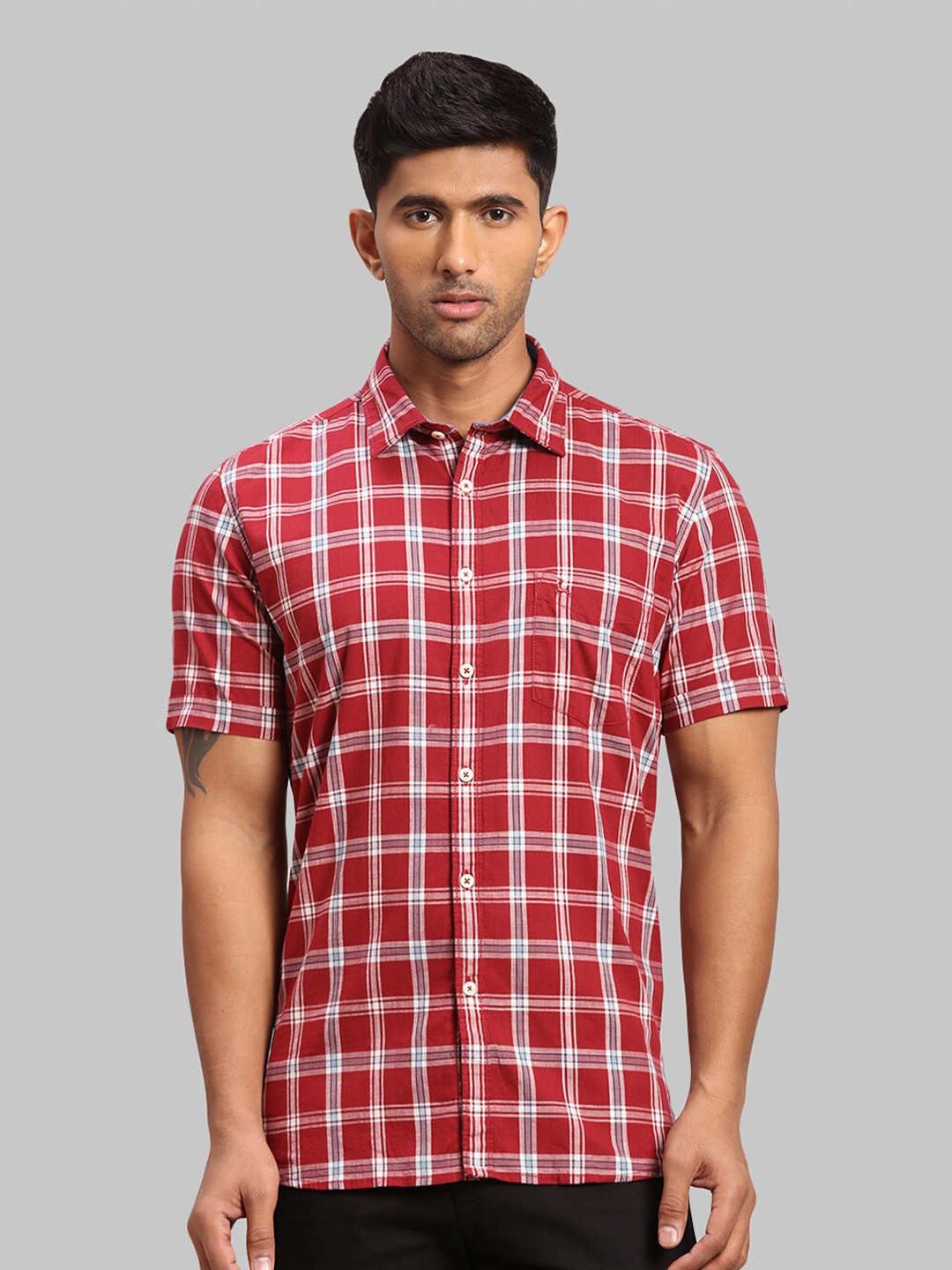 

Parx Men Slim Fit Tartan Checked Cotton Casual Shirt, Red