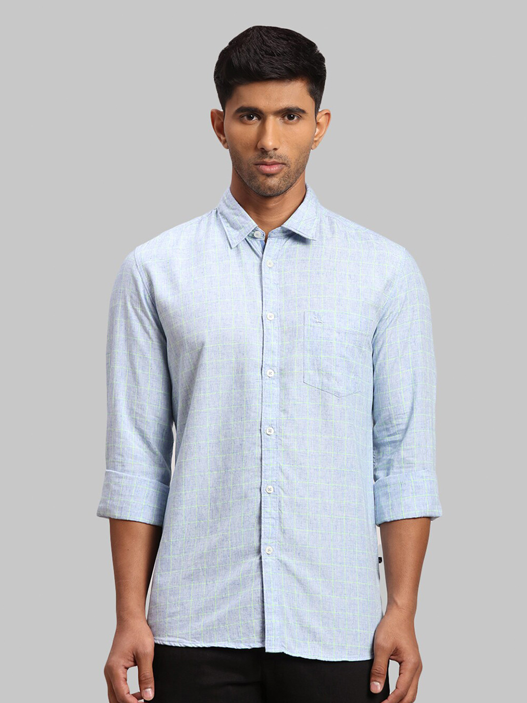 

Parx Men Slim Fit Checked Casual Shirt, Blue