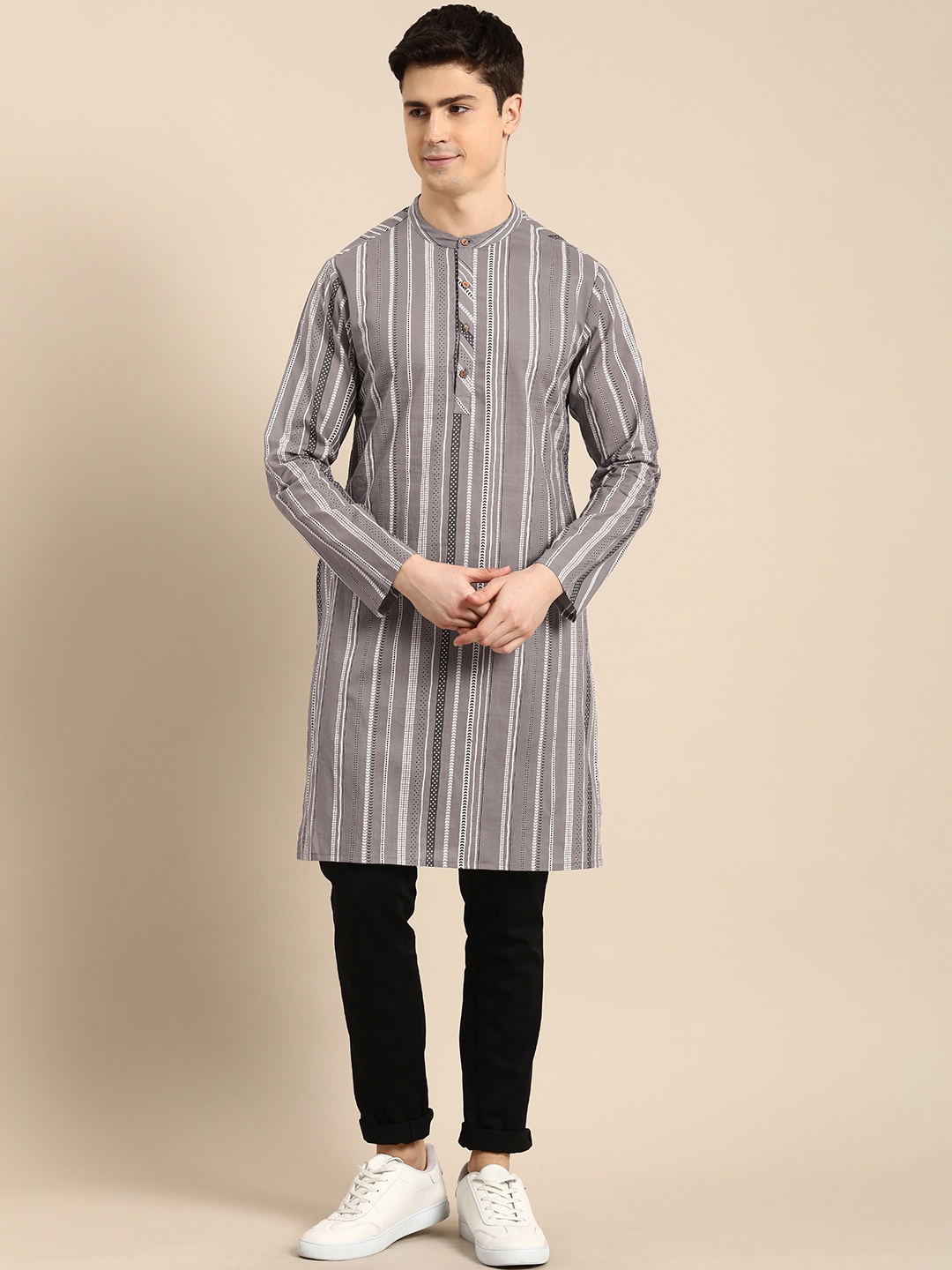 

Anouk Geometric Printed Kurta, Grey