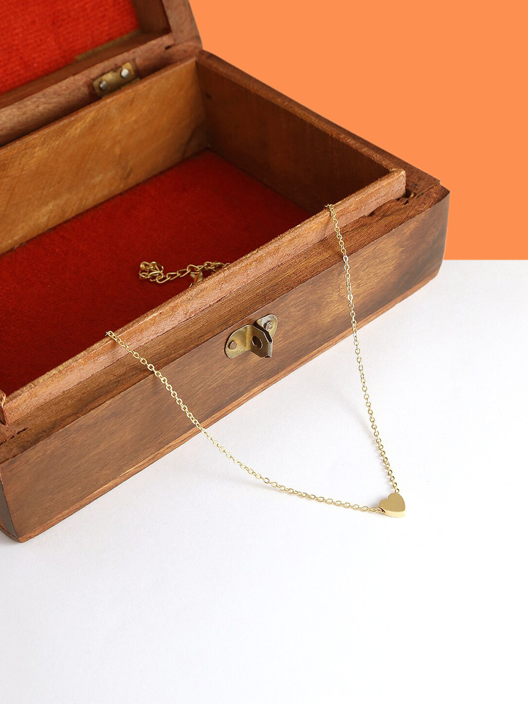 

The Pari Handcrafted Chain, Gold