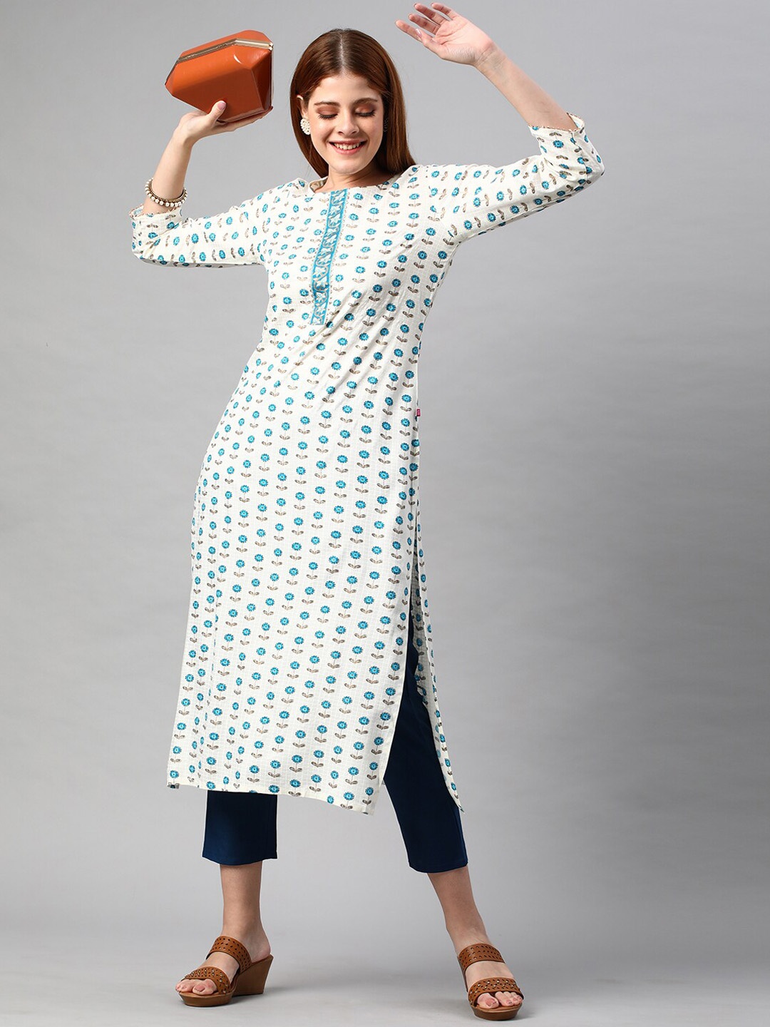 

KALINI Women White Floral Printed Kurta with Trousers