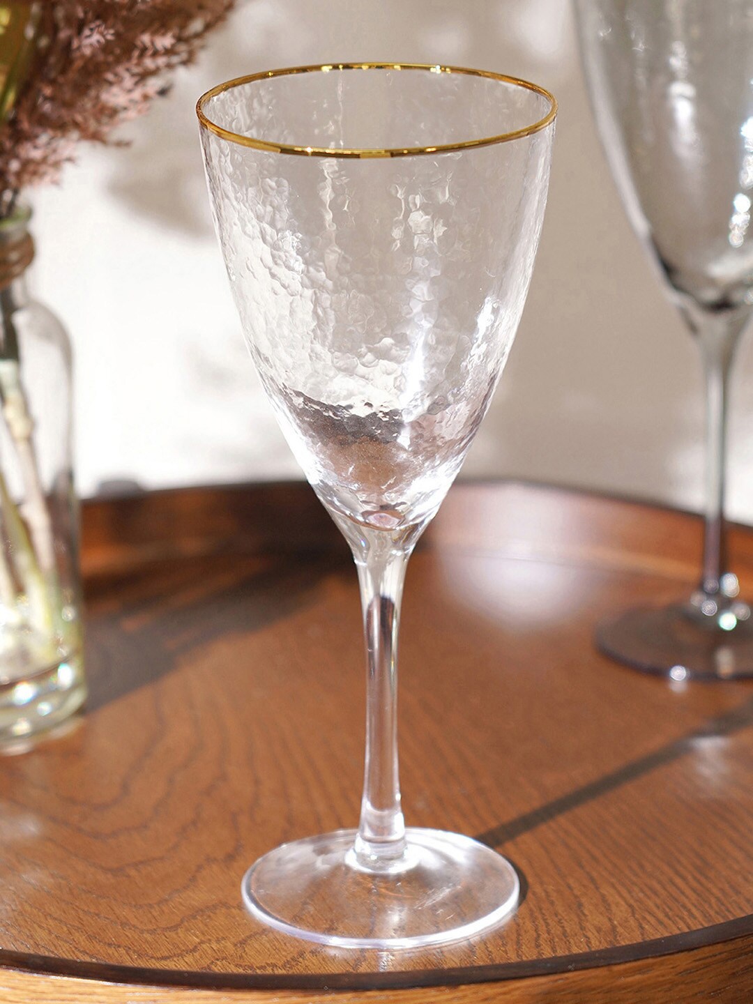

Pure Home and Living Set Of 4 Crystal Hammered Wine Glass, Transparent