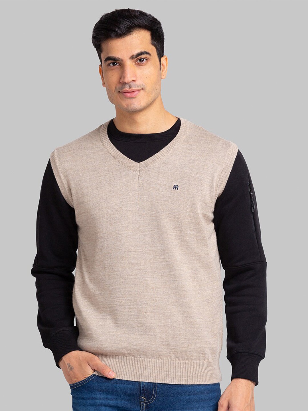 

Raymond Men Sweater Vest, Beige