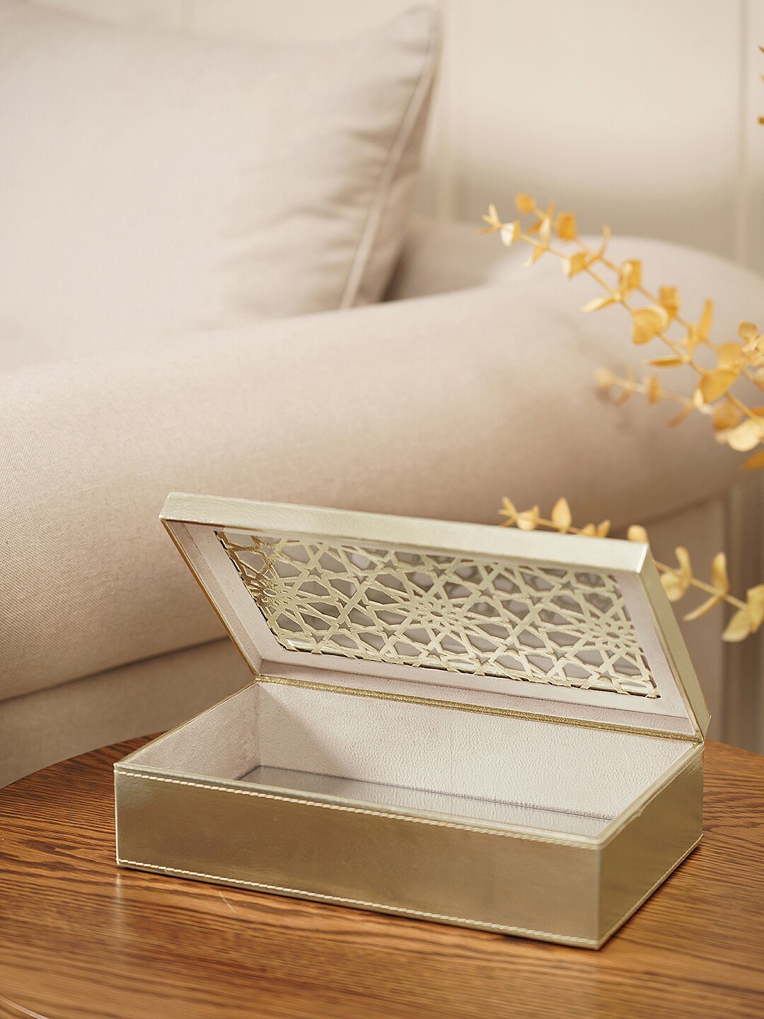 

Pure Home and Living Gold-Toned Jewellery Organiser