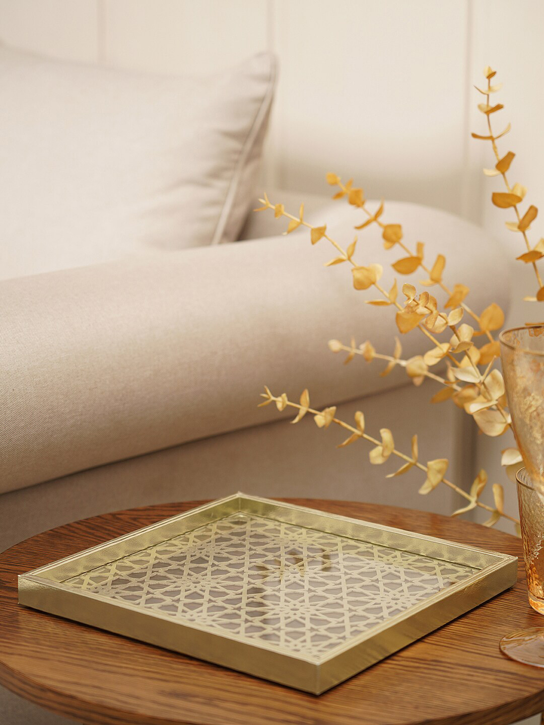 

Pure Home and Living Shia Gold Square Platter