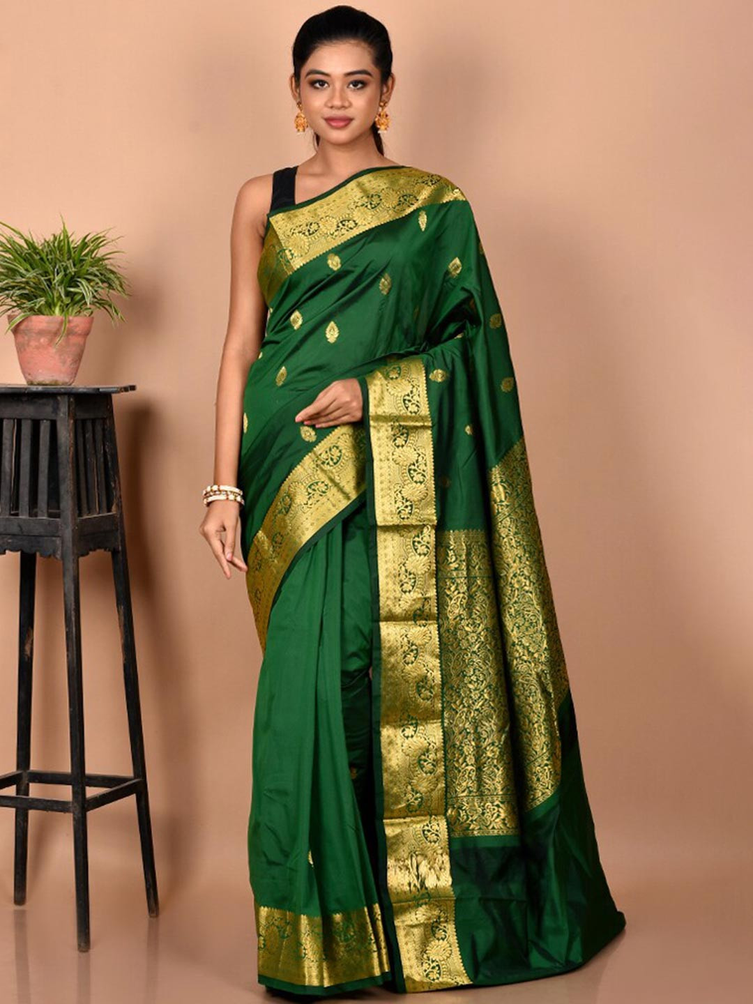 

AllSilks Woven Design Zari Silk Blend Kanjeevaram Saree, Green
