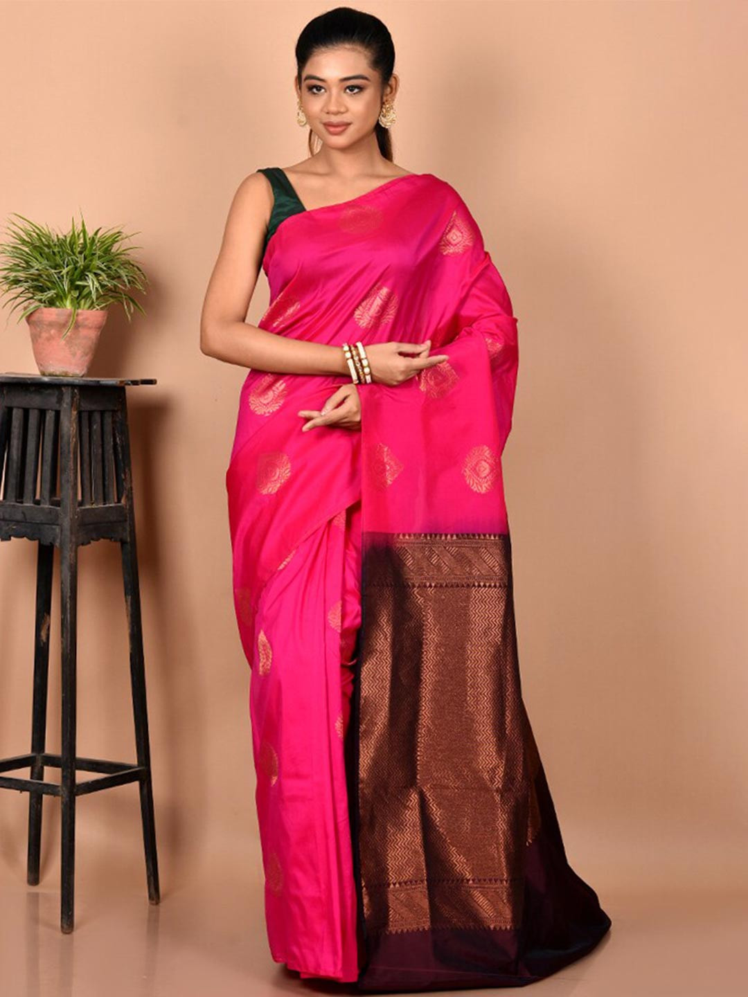 

AllSilks Woven Design Silk Blend Kanjeevaram Saree, Pink
