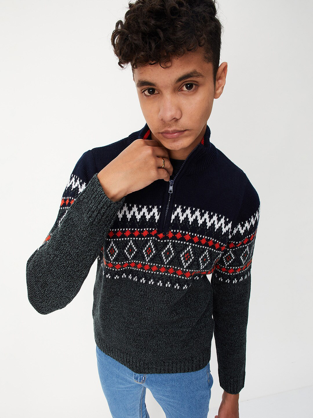 

max Boys Printed Acrylic Pullover with Zip Detail, Black