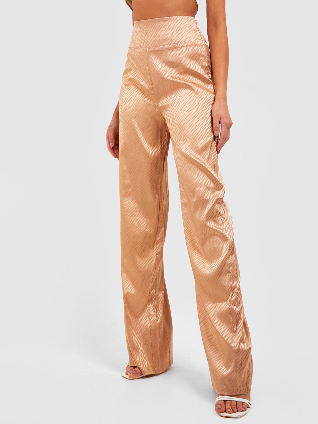 

Boohoo Women Striped Jacquard Satin High Waisted Wide Leg Trouser, Beige
