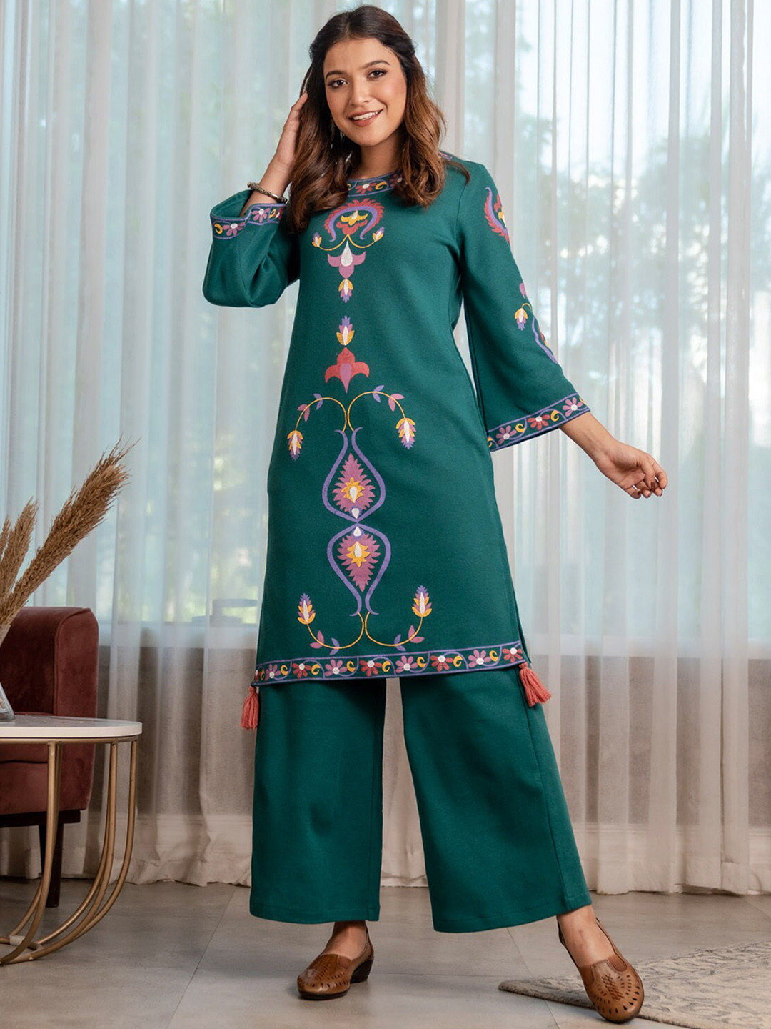 

Rustorange Women Ethnic Printed Flared Sleeves Kurta, Teal