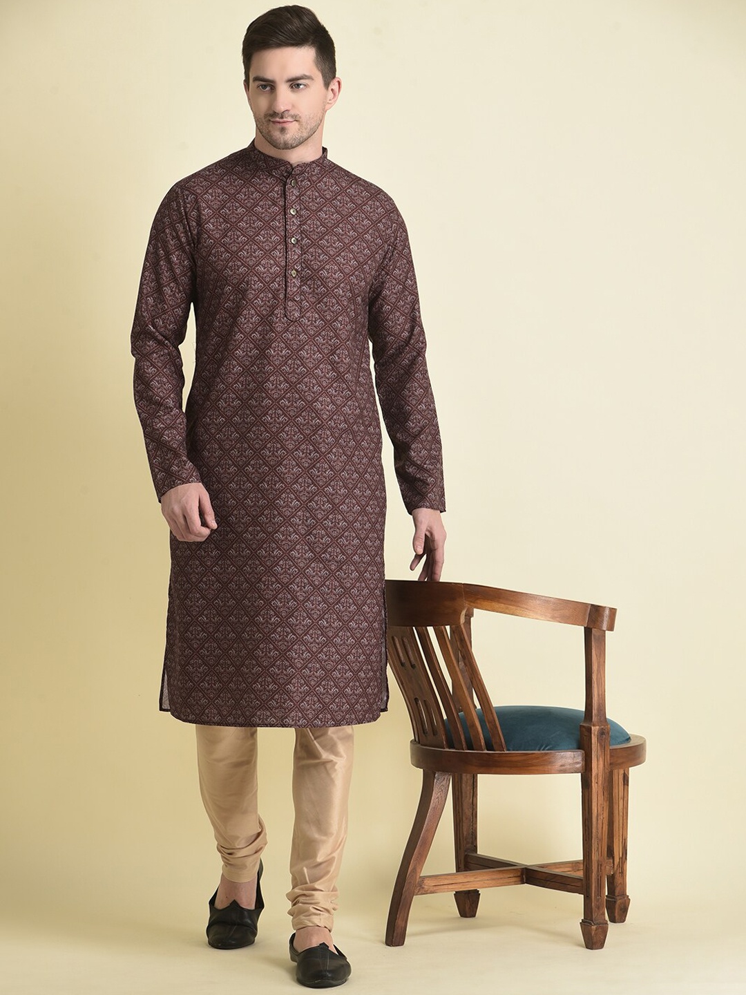 

TABARD Men Maroon Pure Cotton Kurta with Pyjama Set