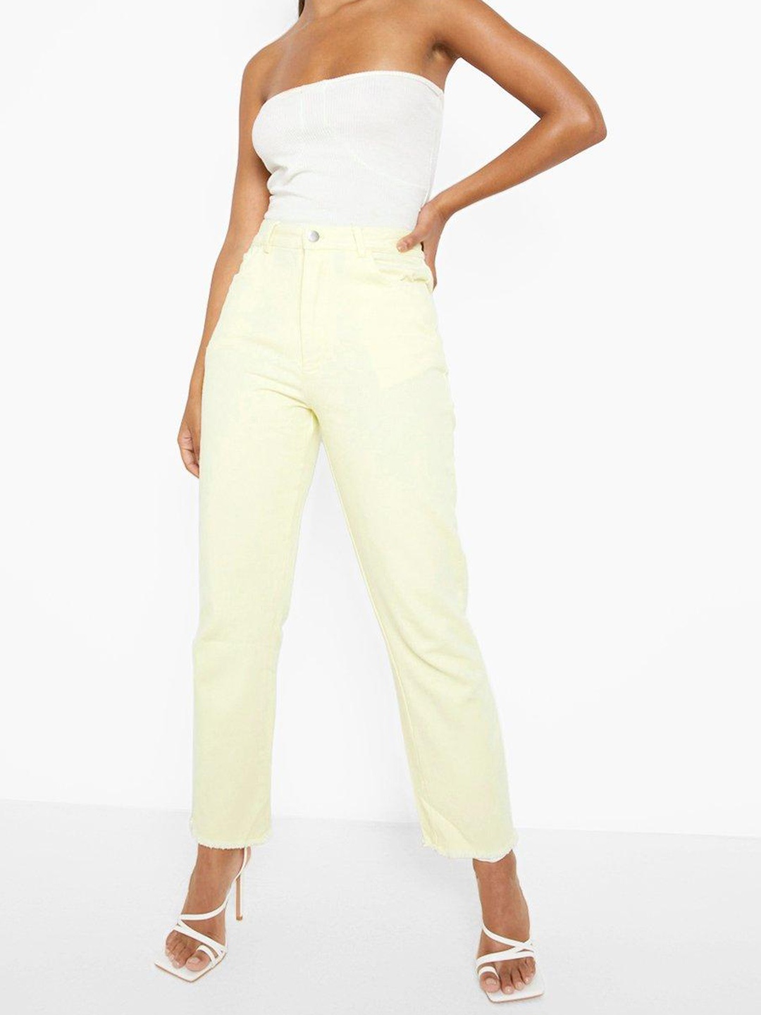 

Boohoo Women Slim Fit High-Rise Stretchable Jeans, Yellow