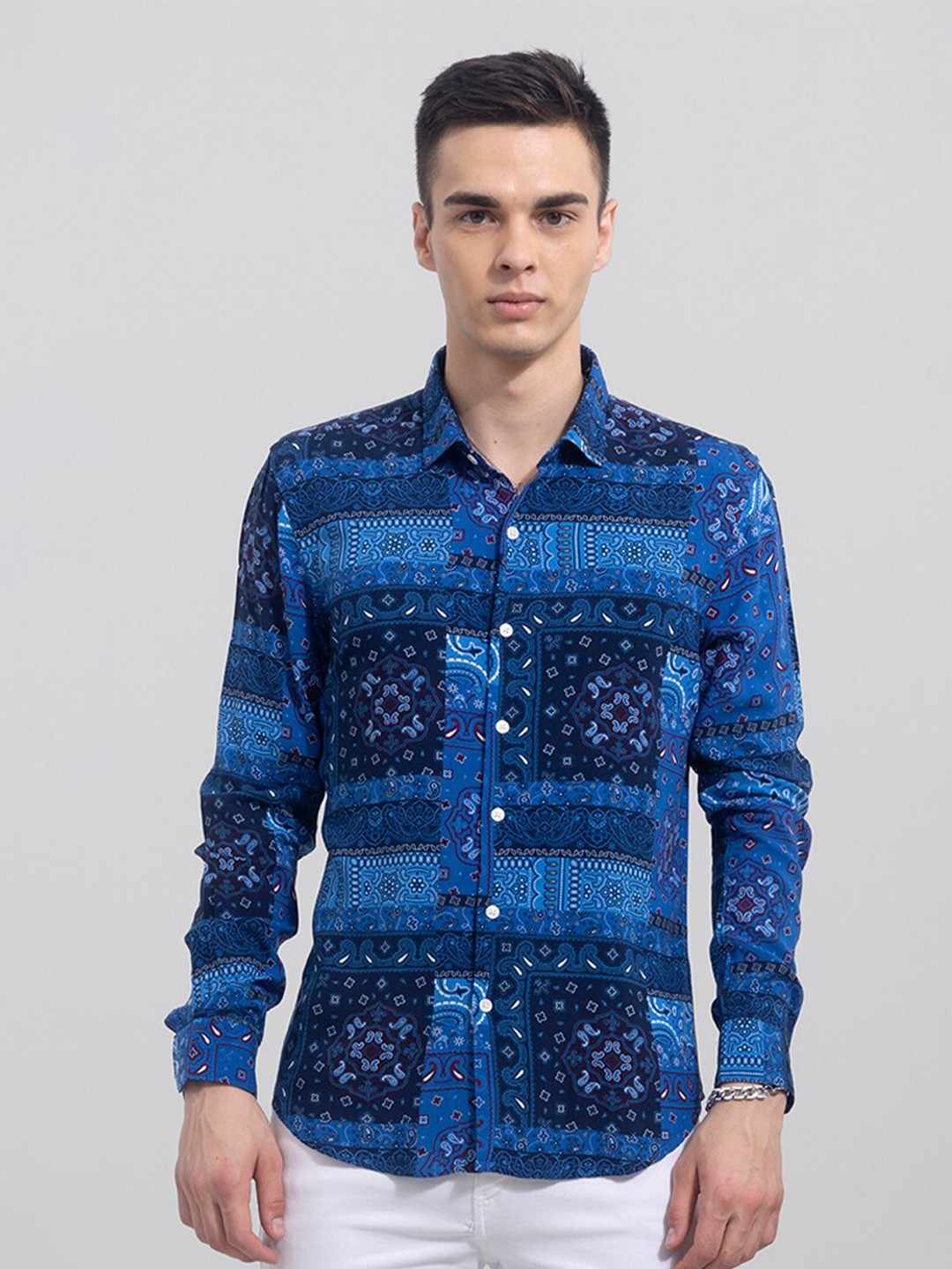 

Snitch Men Printed Slim Fit Casual Shirt, Blue