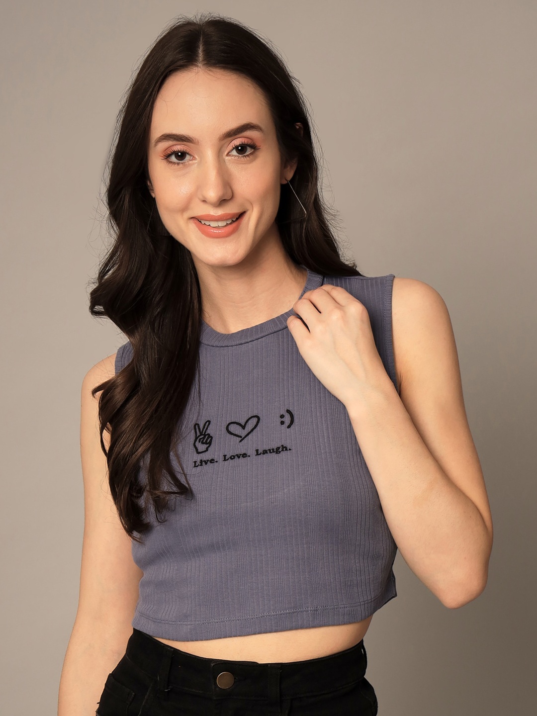 

Yaadleen Women Embroidered Crop Top, Purple