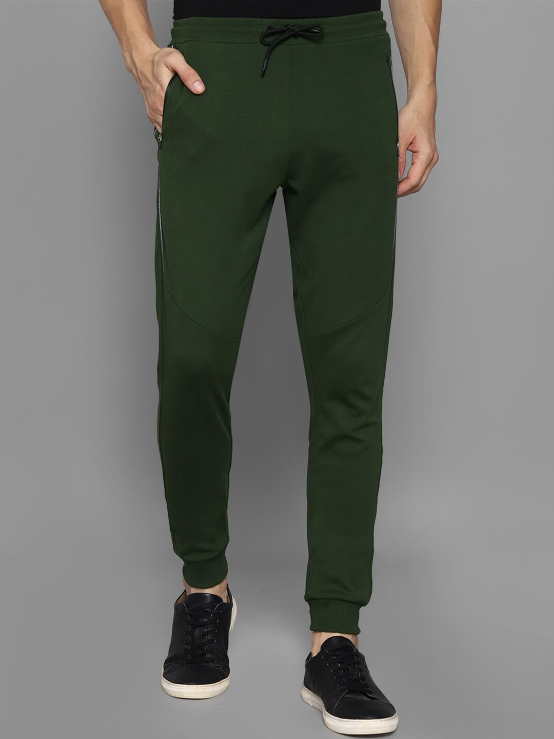 

Allen Solly Men Regular-Fit Joggers, Green