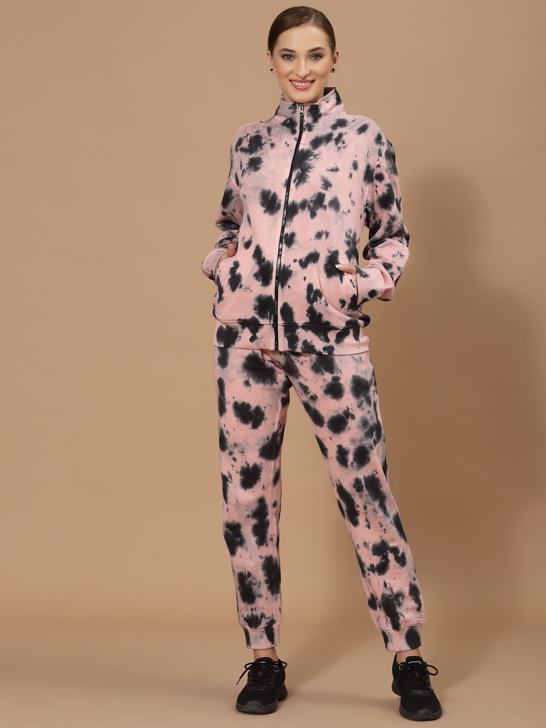 

FLAWLESS Women Sweatshirt and Joggers, Pink