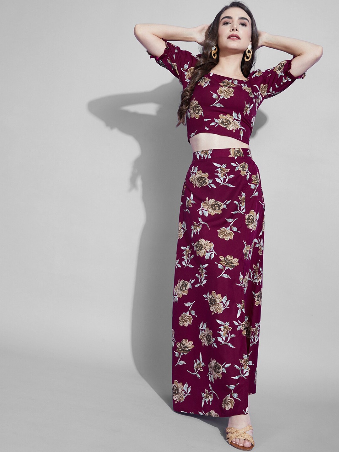 

Selvia Women Maroon Printed Cropped Top & Skirt Co-Ords