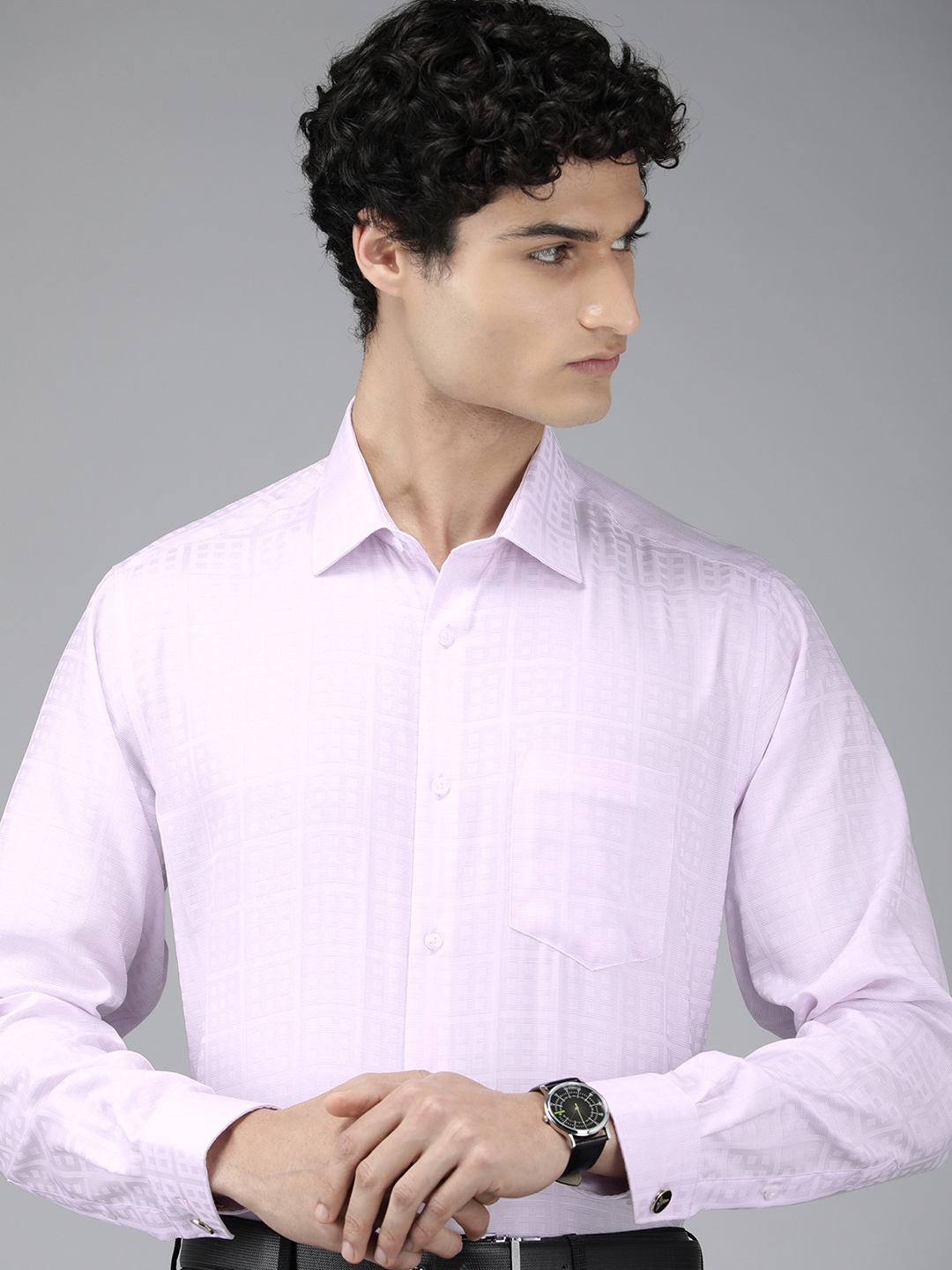

Van Heusen Men Pure Cotton Custom Checked Formal Shirt, Pink