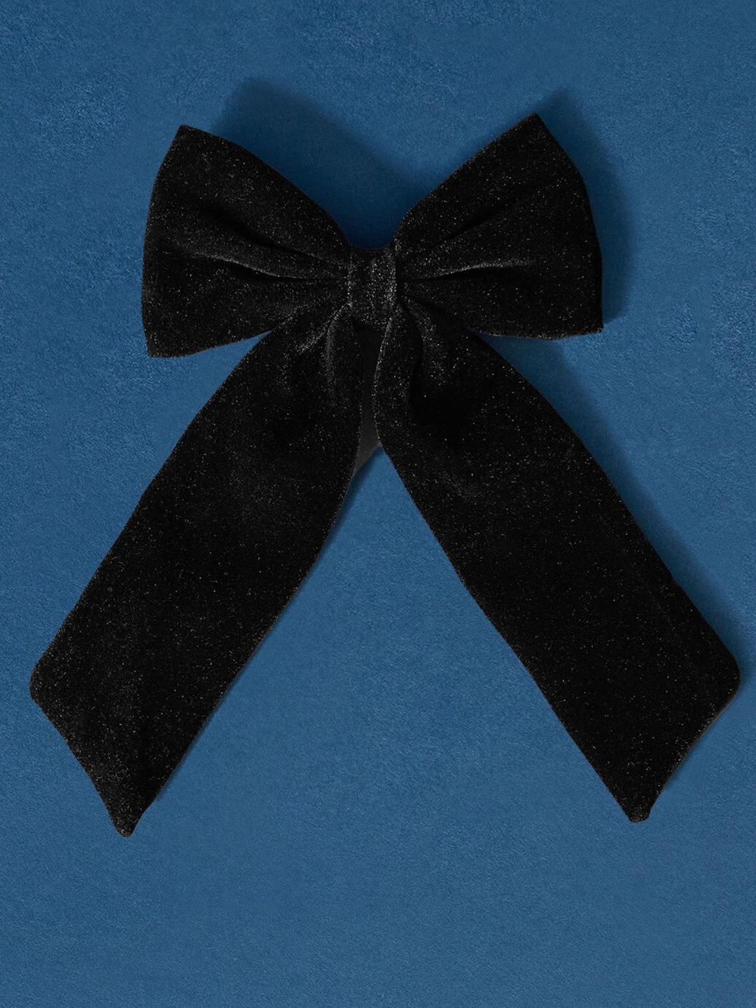 

Accessorize Women Velvet Soft Bow French Barrette, Black