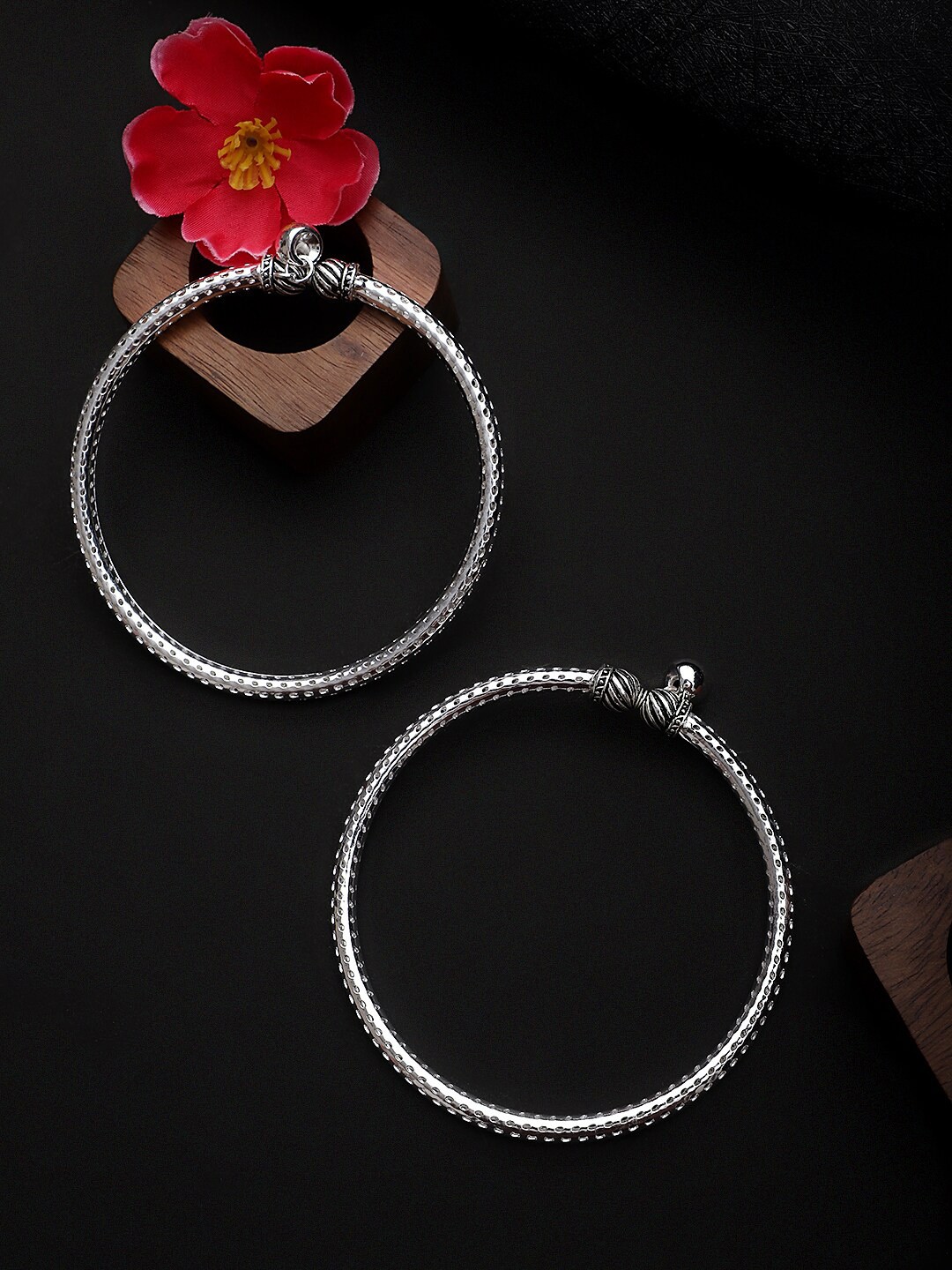 

CARDINAL Women Silver-Plated Adjustable Anklet
