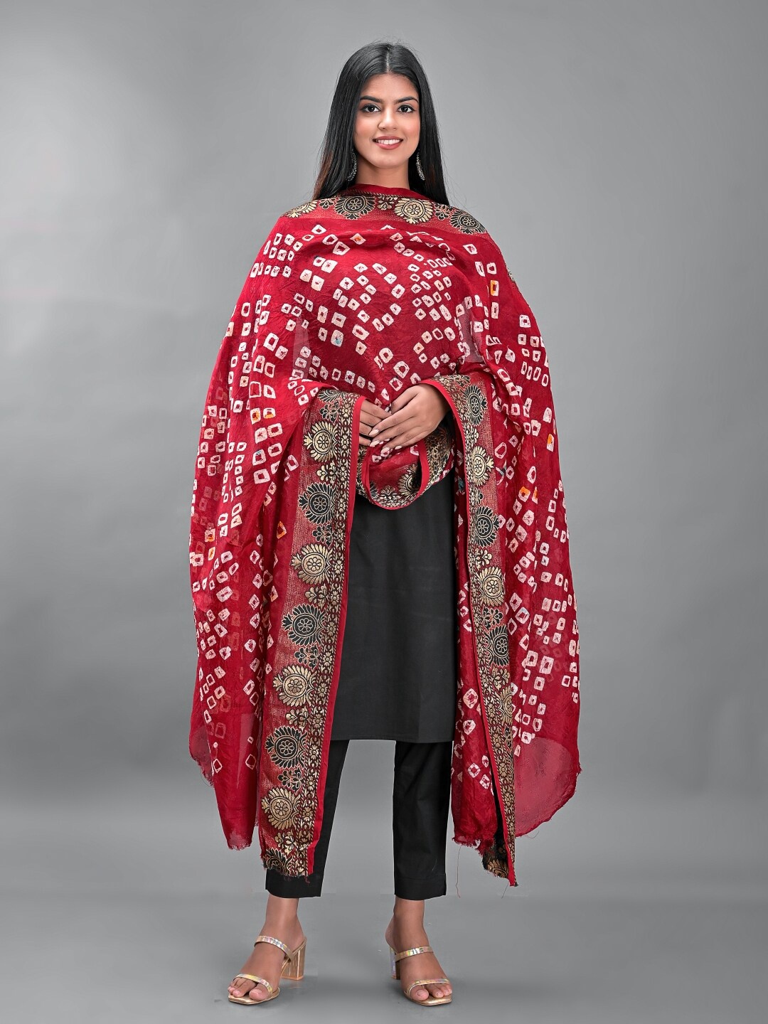 

Apratim Printed Silk Bandhani Dupatta, Maroon