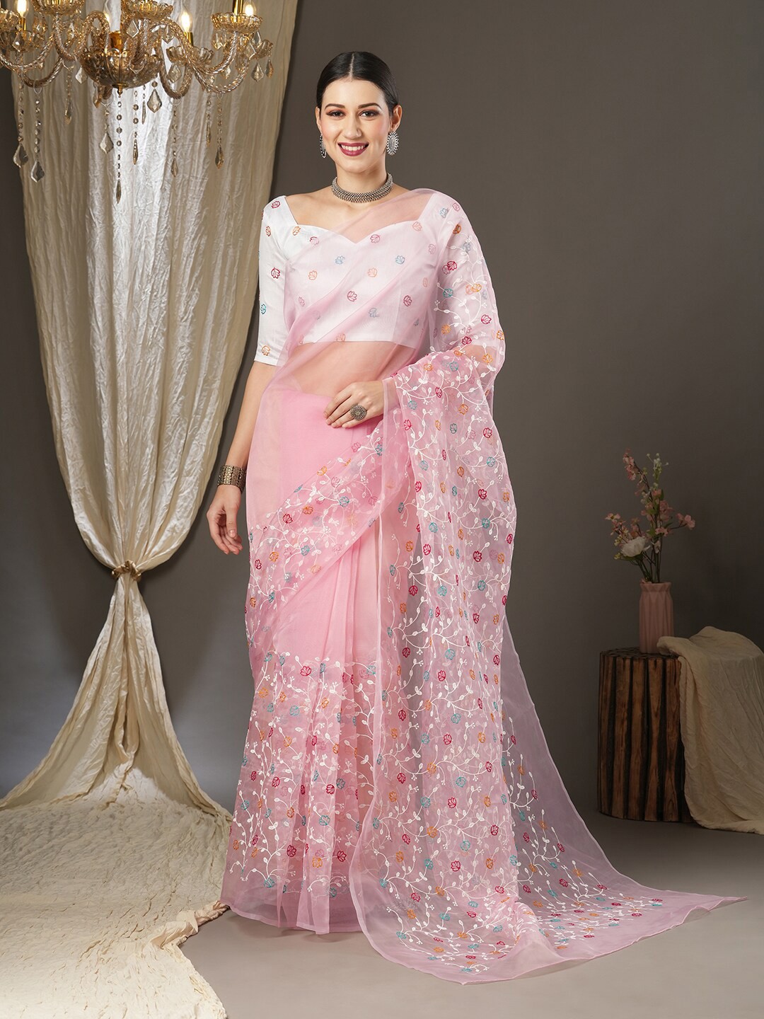 

Saree mall Floral Embroidered Sarees, Pink