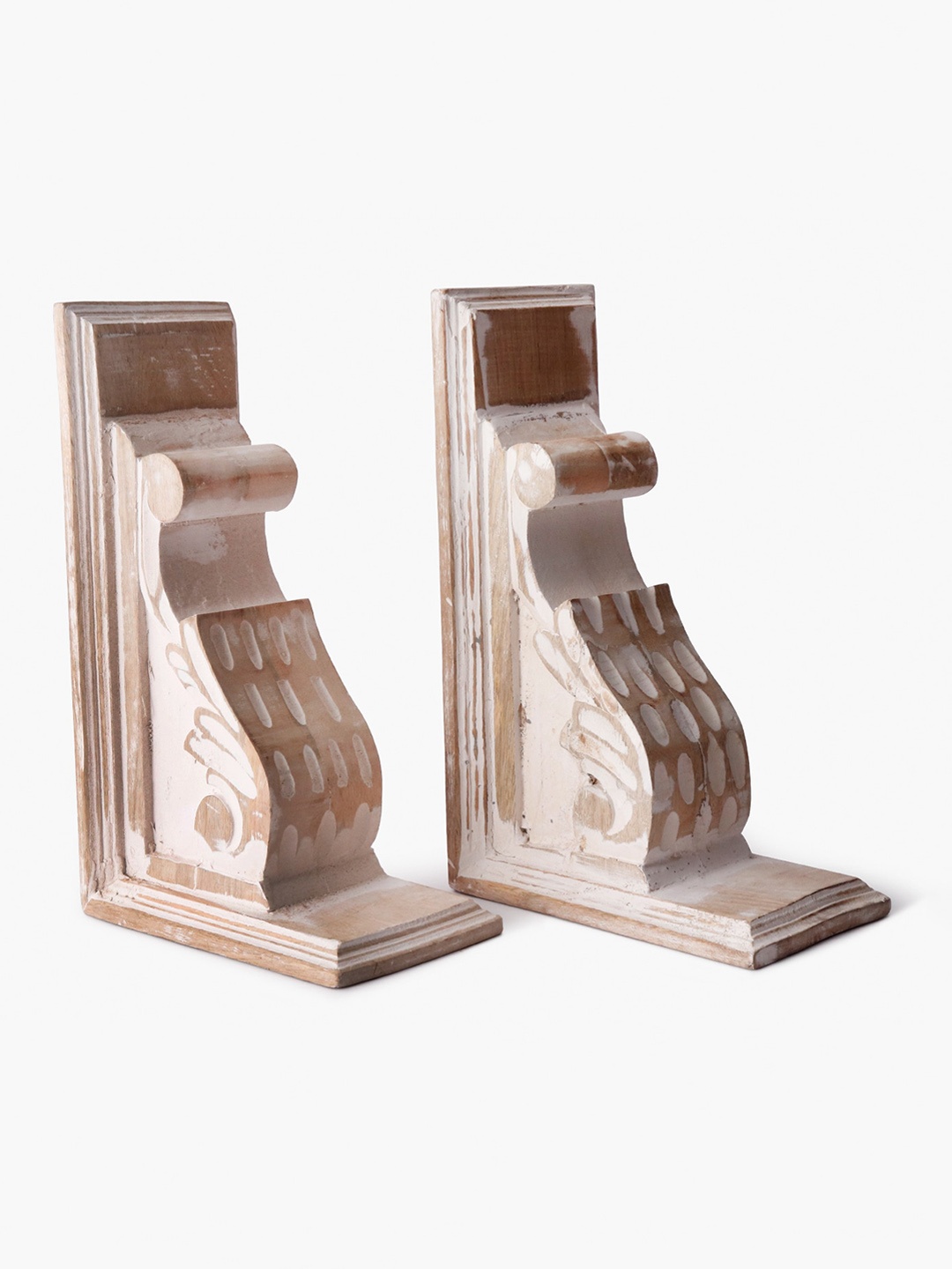 

CASA DECOR Brown & White Wooden Corbels