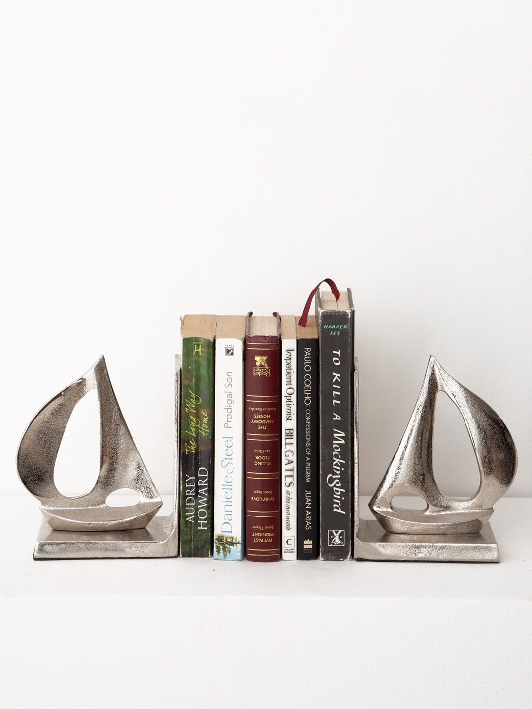 

CASA DECOR Silver Boat Bookends Showpieces