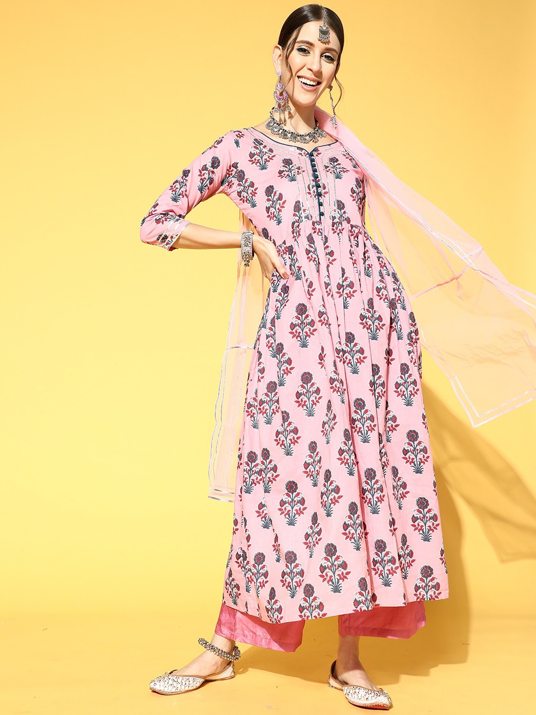 

Indo Era Women Floral Printed Kurta with Palazzos & With Dupatta, Pink