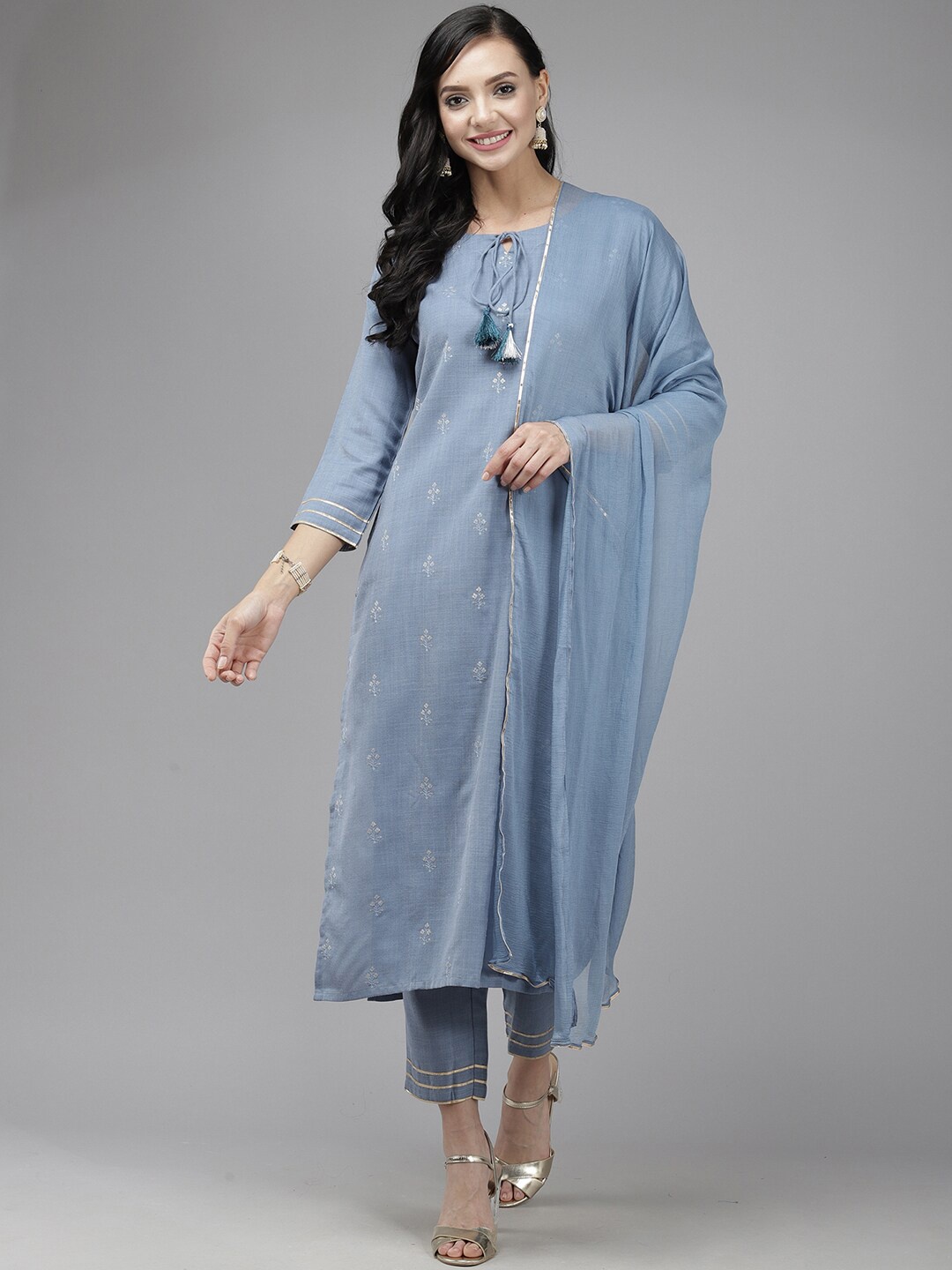 

Indo Era Women Floral Embroidered Kurta with Palazzos & Dupatta, Blue