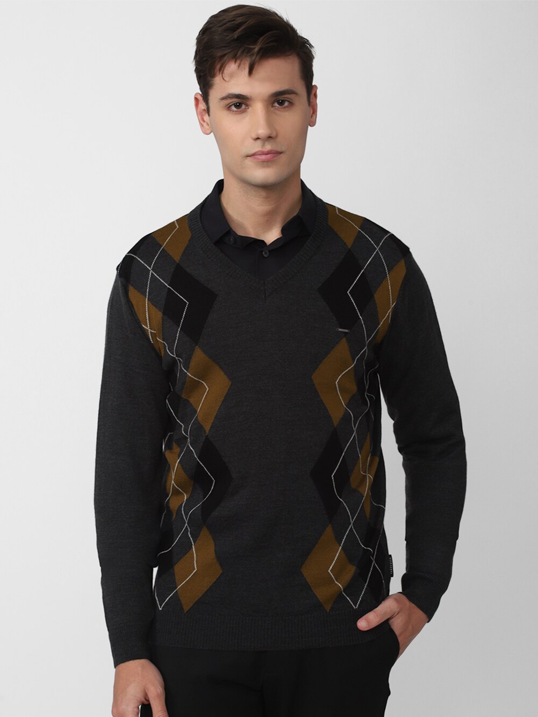 

Van Heusen Men Pullover Sweater, Grey