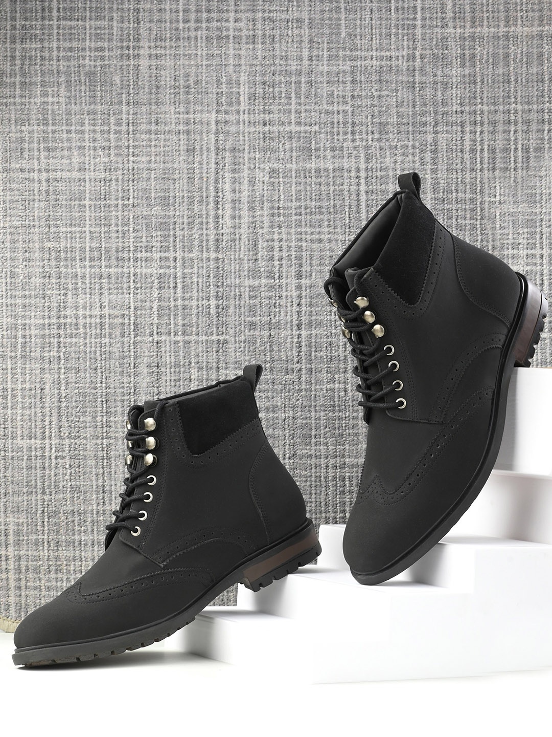 

Roadster Men Regular Boots, Black