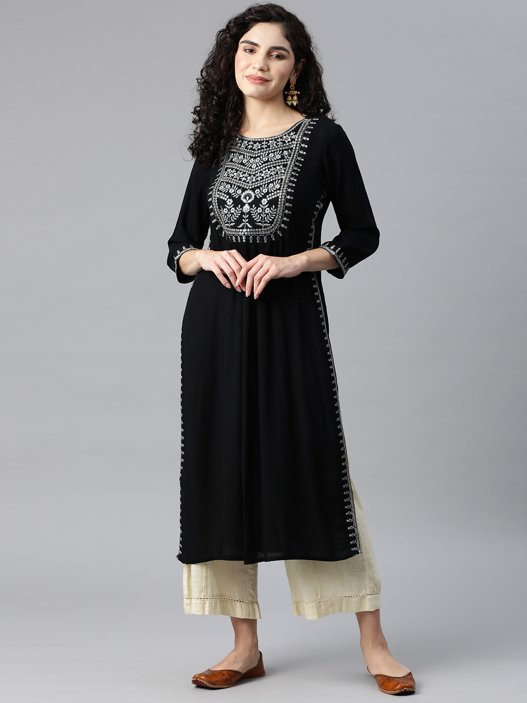 

Readiprint Fashions Women Black Floral Yoke Design Kurta