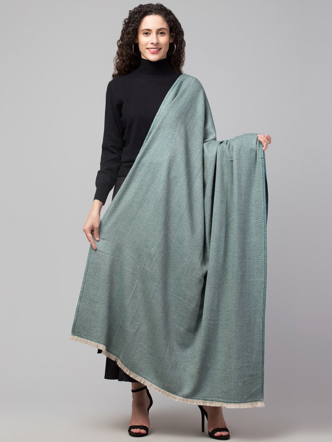 

Tweedle Women Woven-design Pure Woolen Shawl, Green