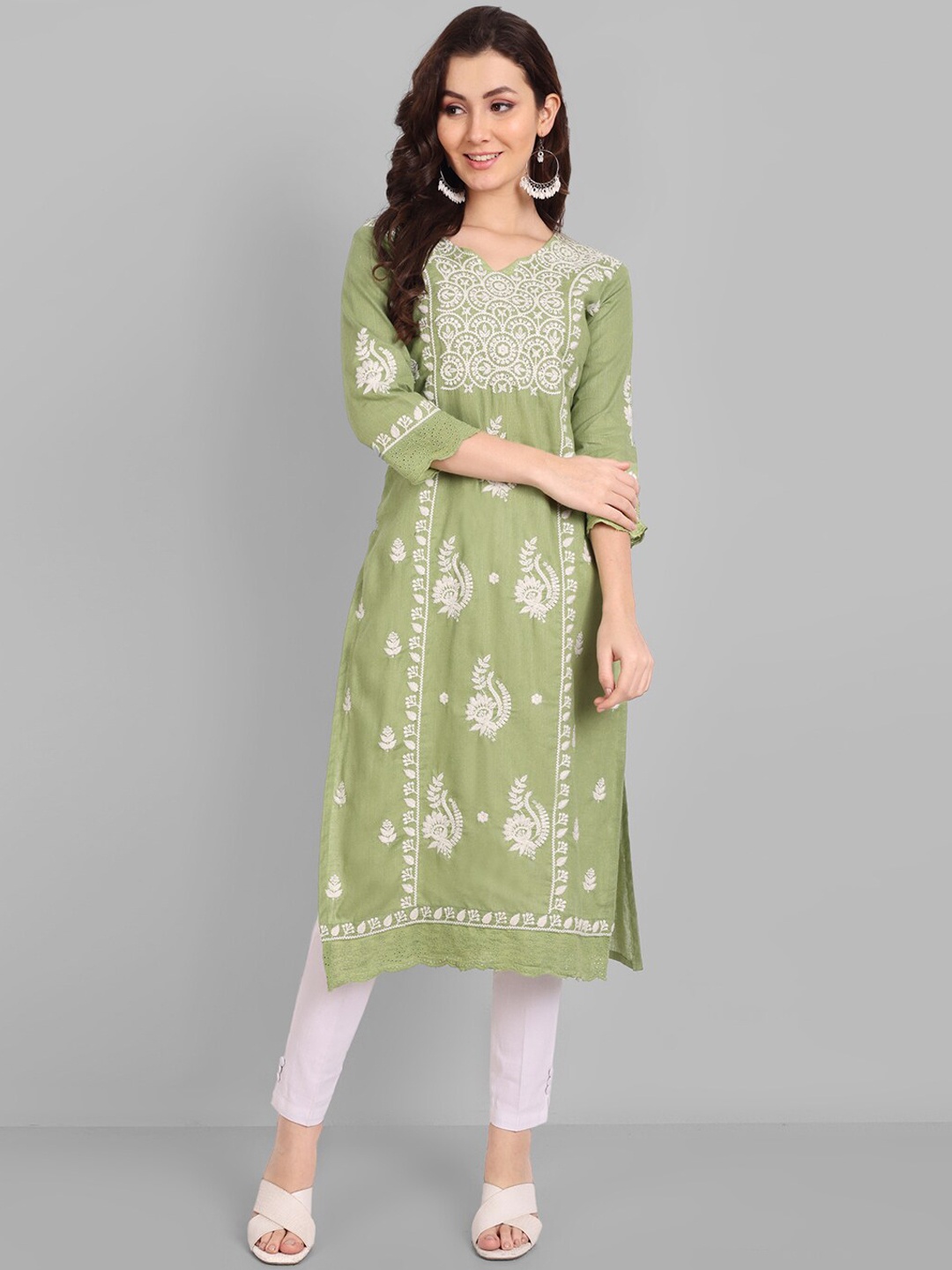 

Pakiza V-Neck Floral Printed Cotton Kurta, Green