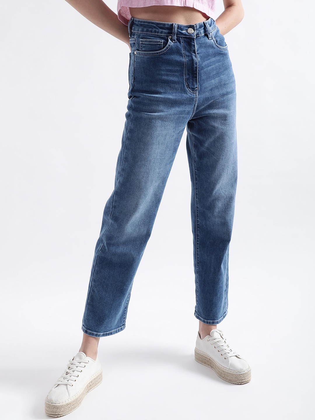 

ELLE Women Light Fade Cotton Jeans, Blue