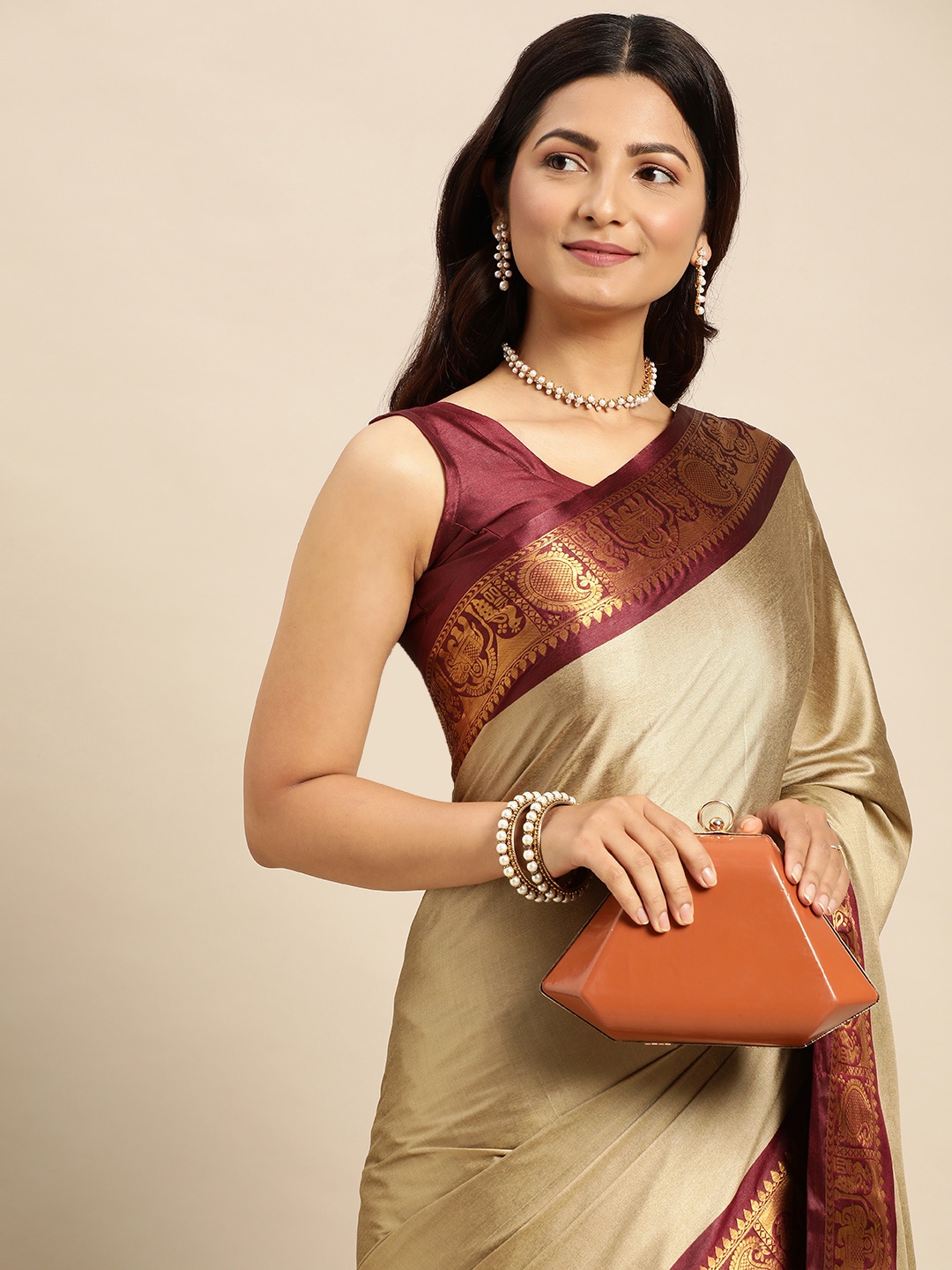 

nirja Fab Ethnic Motifs Mysore Silk Cotton Kanjeevaram Saree, Beige