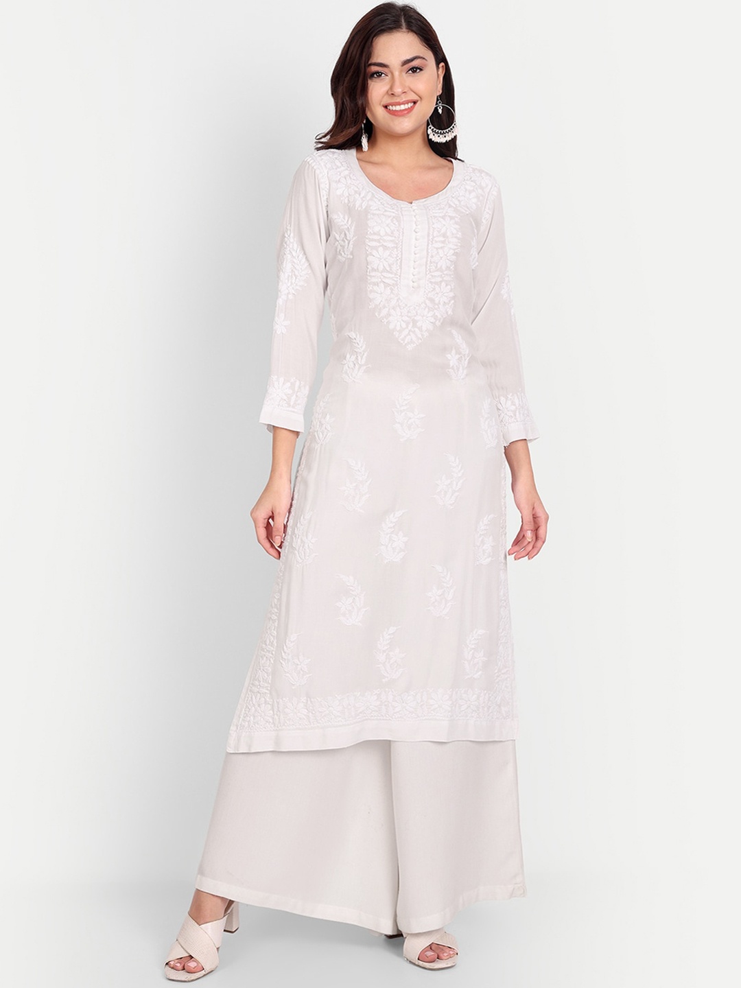 

Indiankala4u Round Neck Chikankari Modal Embroidered Kurta, White