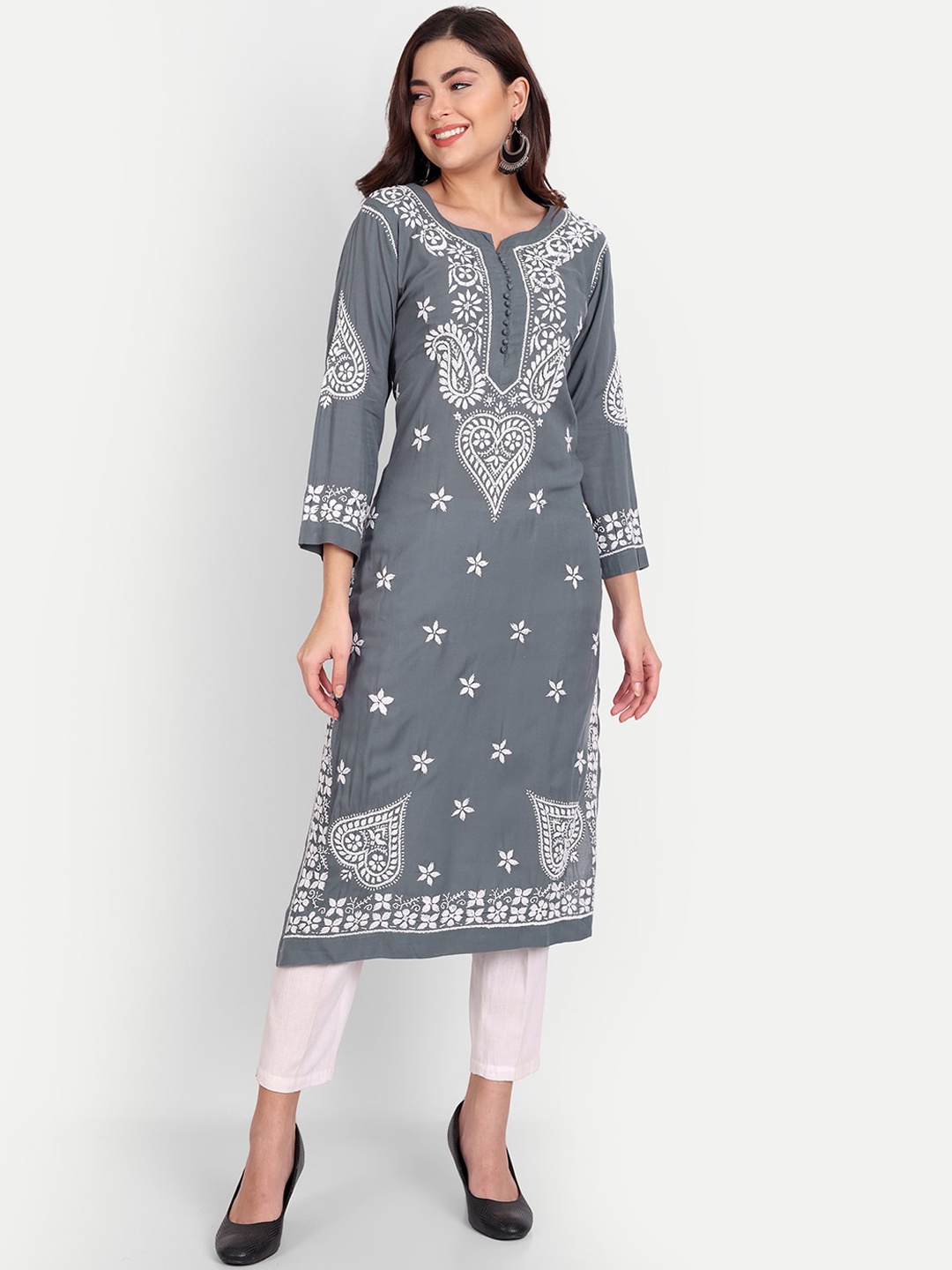 

Indiankala4u Chikankari Embroidered Straight Regular Kurta, Grey