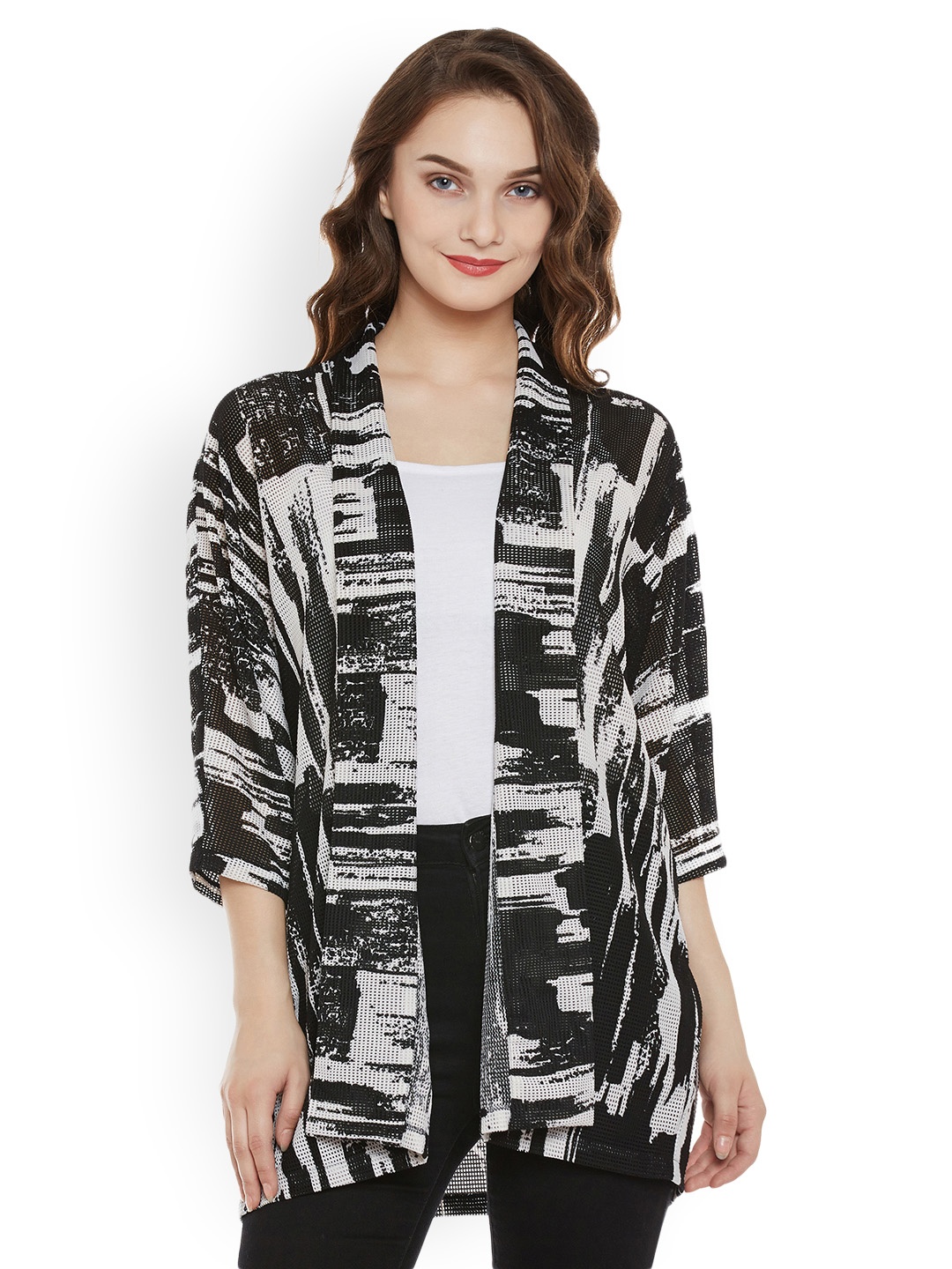 

Miss Chase Black & White Abstract Print Shrug