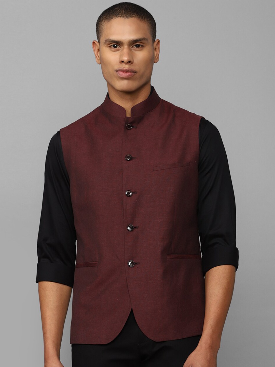 

Allen Solly Men Woven Nehru Jacket, Maroon