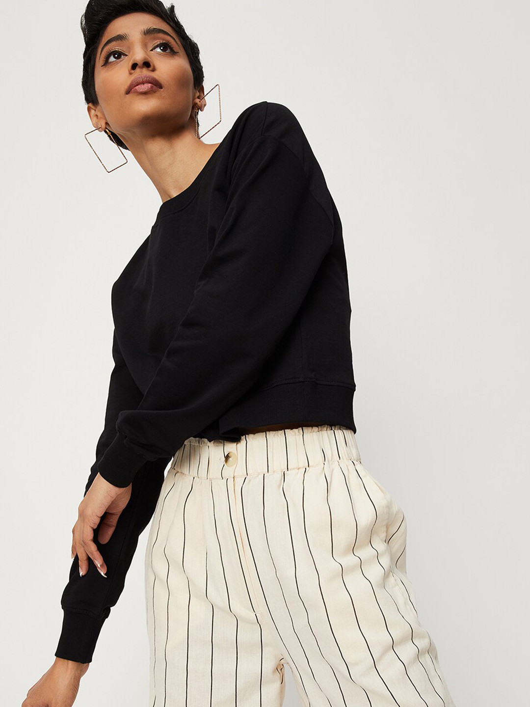 

max Round Neck Cotton Sweatshirt, Black