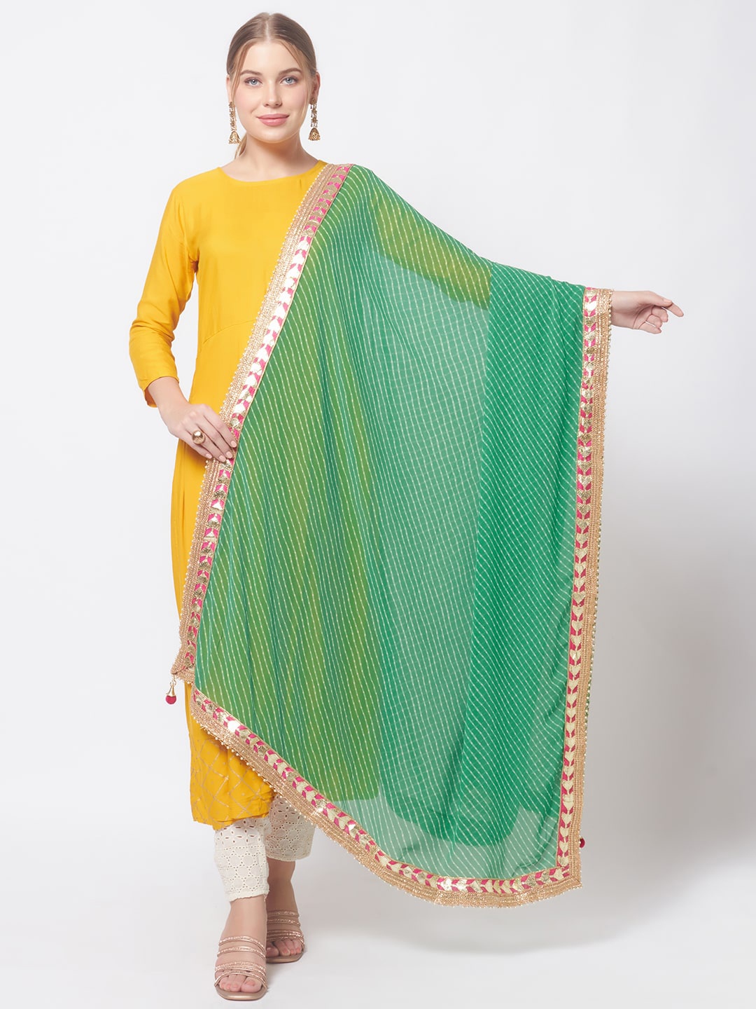 

Dupatta Bazaar Green & Red Printed Leheriya Dupatta