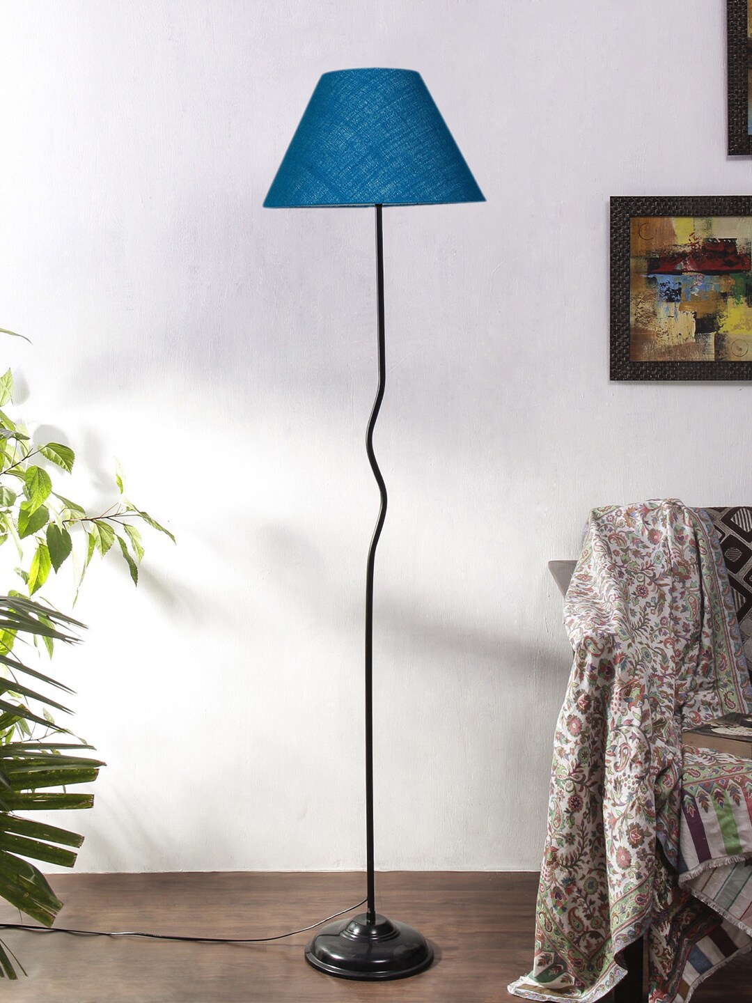 

Devansh Solid Jute Shade With Iron Triangle Floor Lamp, Turquoise blue