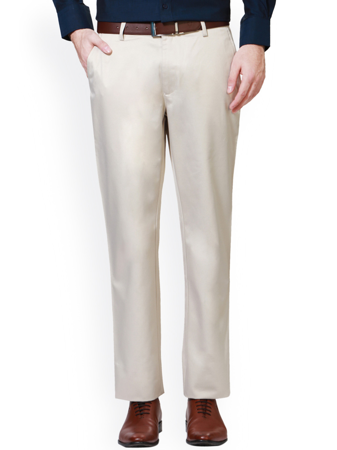

Peter England Men White Slim Fit Solid Formal Trousers