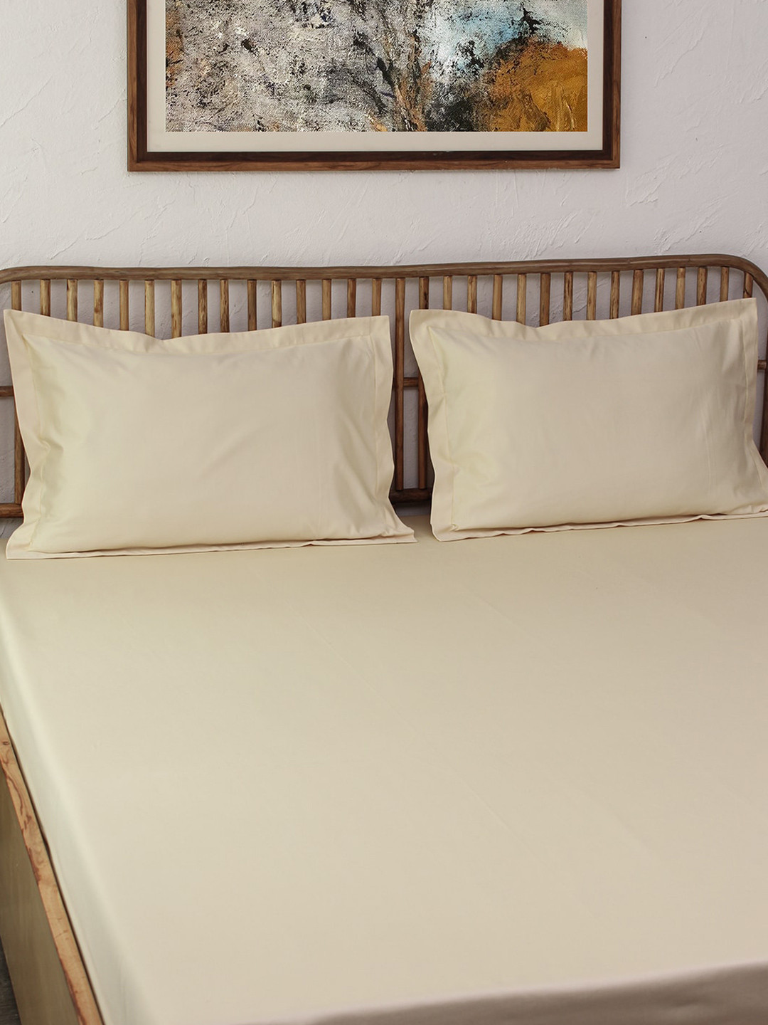 

House This Perl 180 TC Cotton King Bedsheet with 2 Pillow Covers, Beige