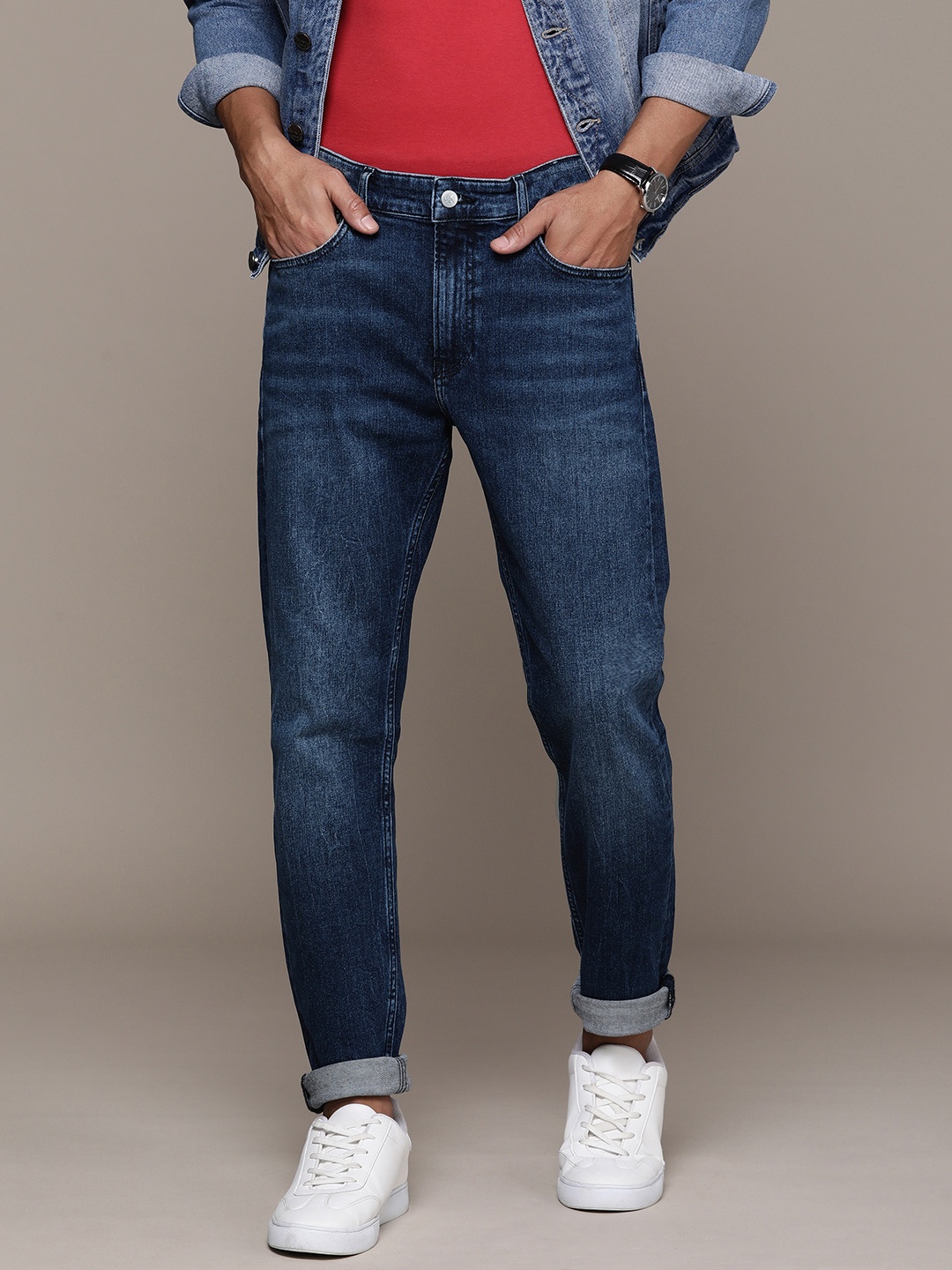 

Calvin Klein Jeans Men Slim Fit Light Fade Stretchable Mid-Rise Jeans, Blue